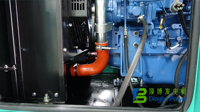 110KW玉柴防雨移動拖車發電機組4