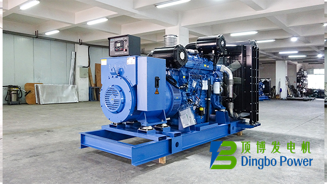 820KW玉柴柴油發(fā)電機組2