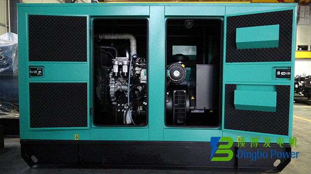 92kW珀金斯靜音發電機組4