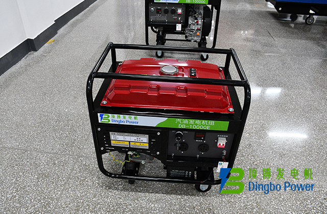 8KW開架式汽油發(fā)電機(jī)組4